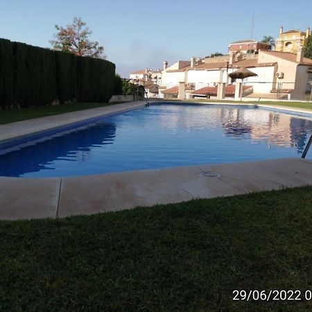 Villa Pitato Nuevo, Cerca De La Playa, Parking En La Puerta Del Alojamiento La Cala Del Moral Extérieur photo