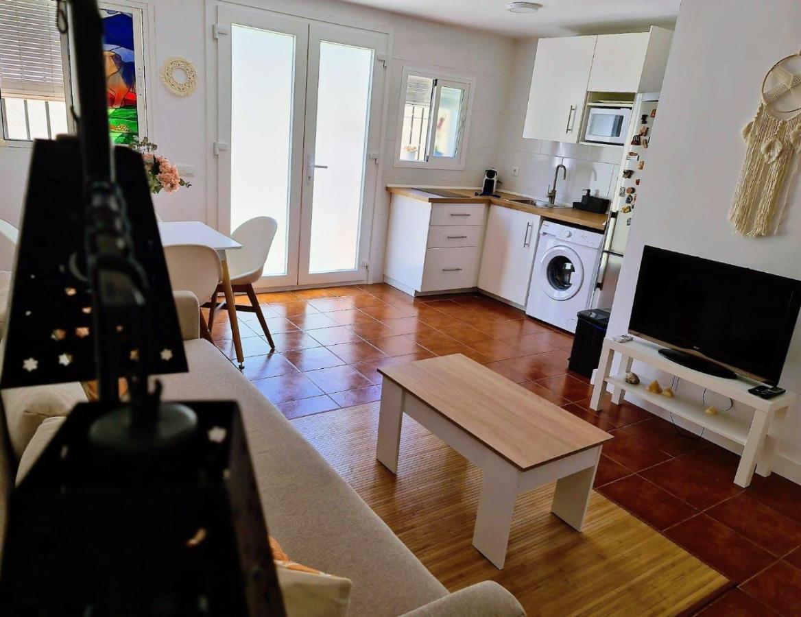 Villa Pitato Nuevo, Cerca De La Playa, Parking En La Puerta Del Alojamiento La Cala Del Moral Extérieur photo