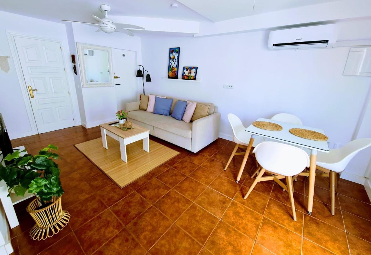 Villa Pitato Nuevo, Cerca De La Playa, Parking En La Puerta Del Alojamiento La Cala Del Moral Extérieur photo