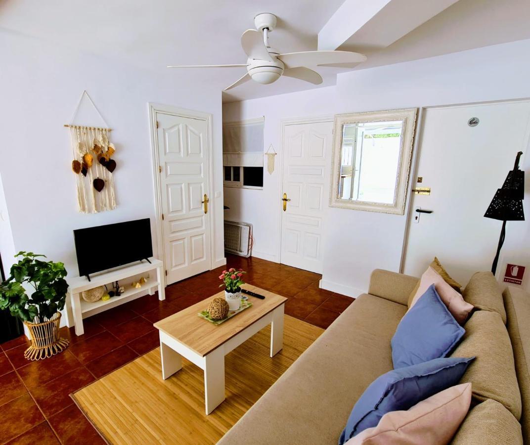 Villa Pitato Nuevo, Cerca De La Playa, Parking En La Puerta Del Alojamiento La Cala Del Moral Extérieur photo
